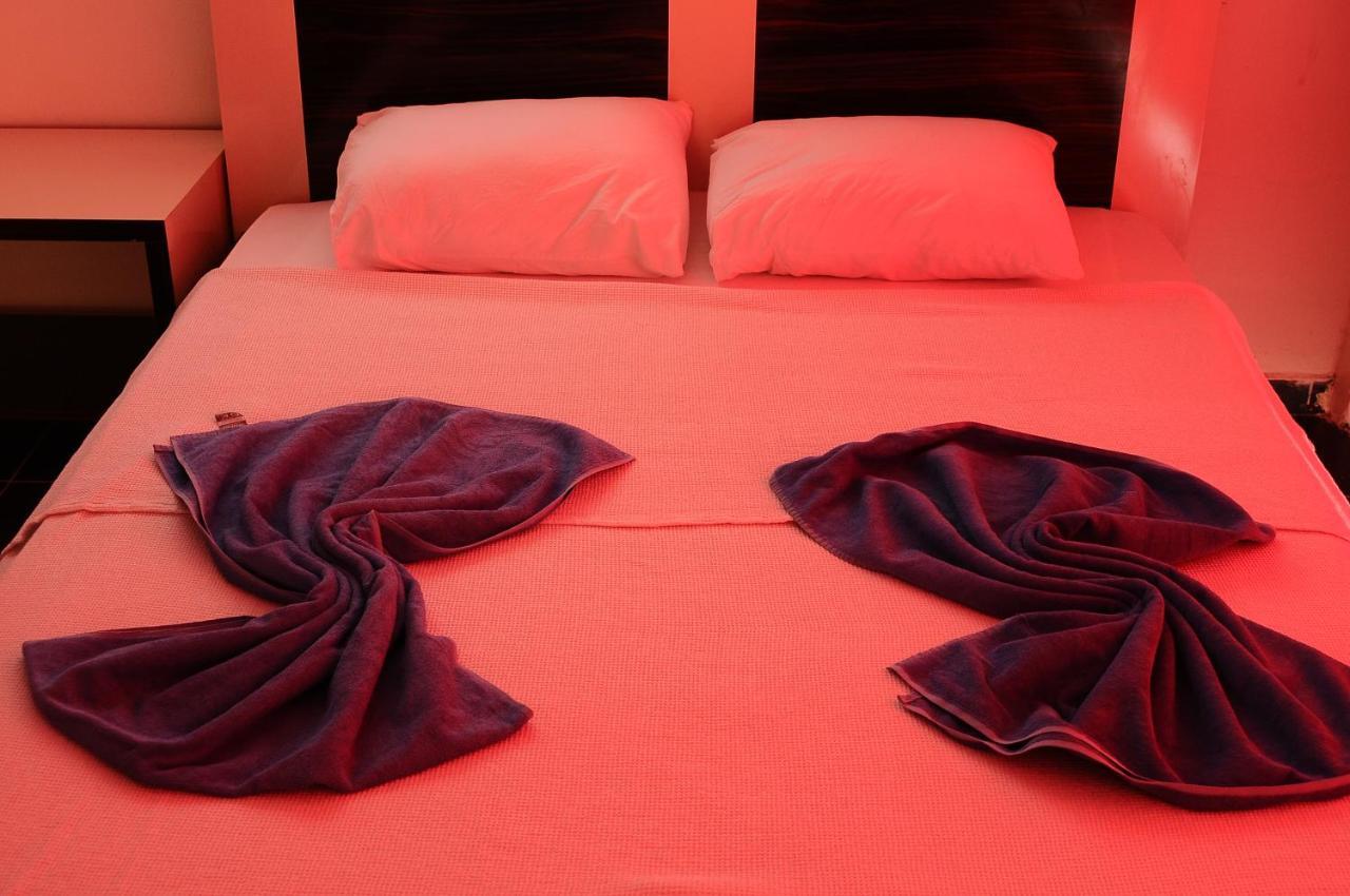 Mina Apart Otel Kundu Екстериор снимка