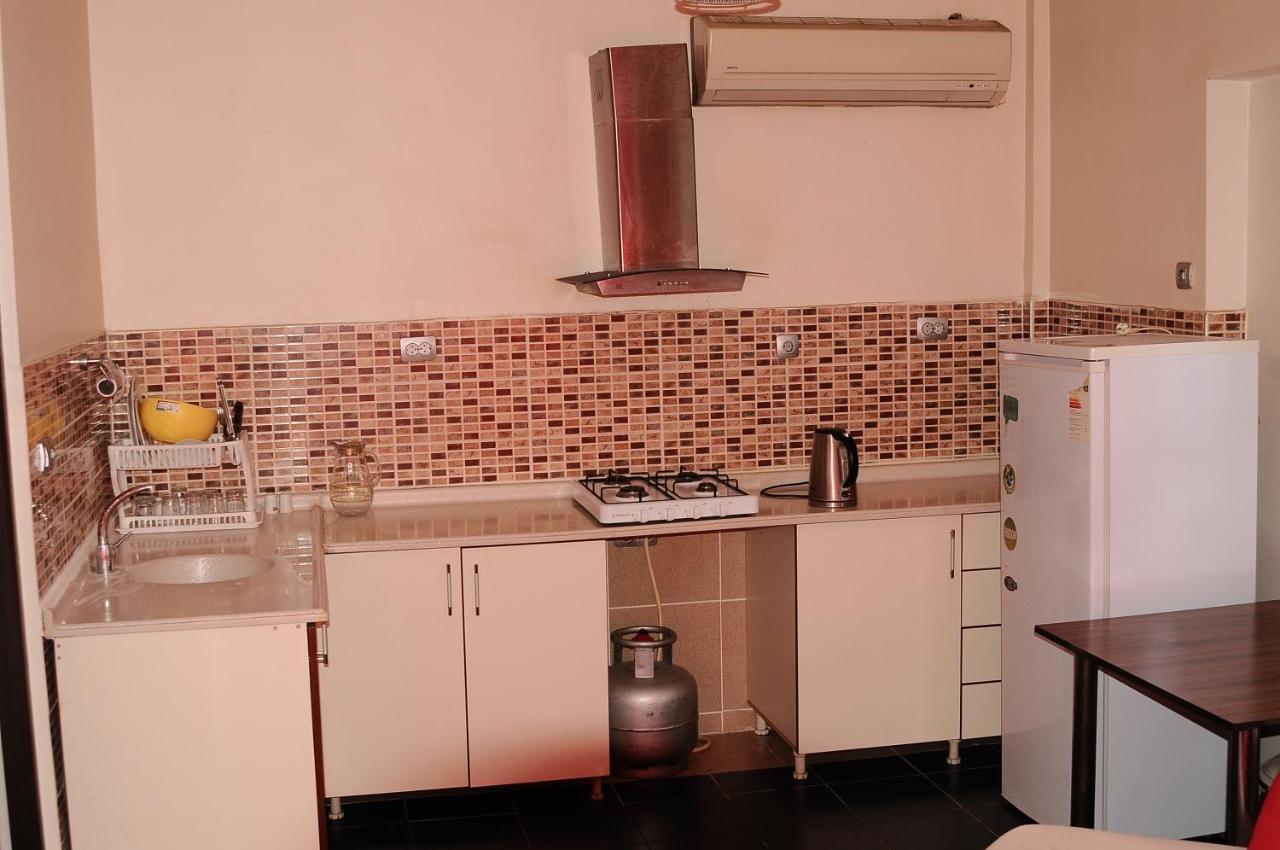 Mina Apart Otel Kundu Екстериор снимка