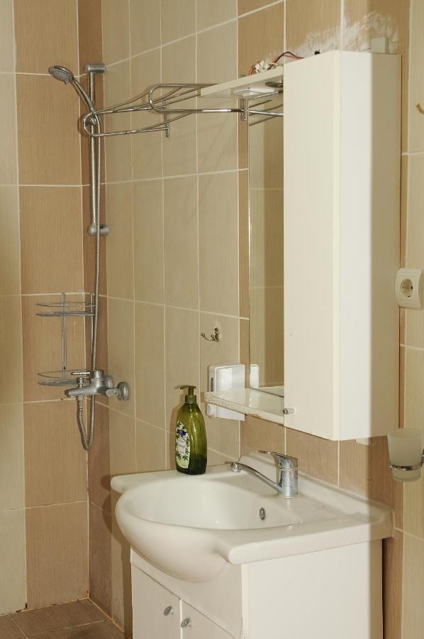 Mina Apart Otel Kundu Екстериор снимка