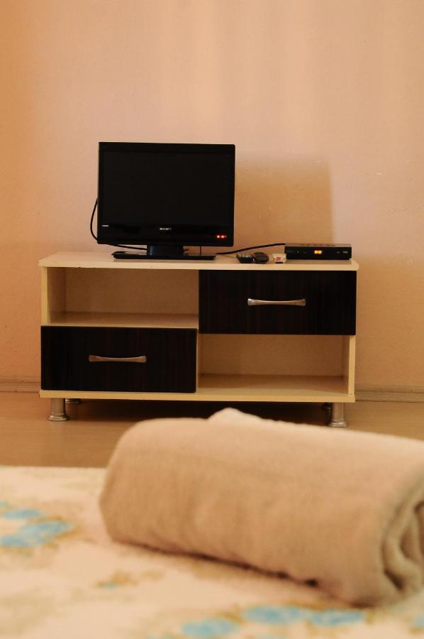 Mina Apart Otel Kundu Екстериор снимка