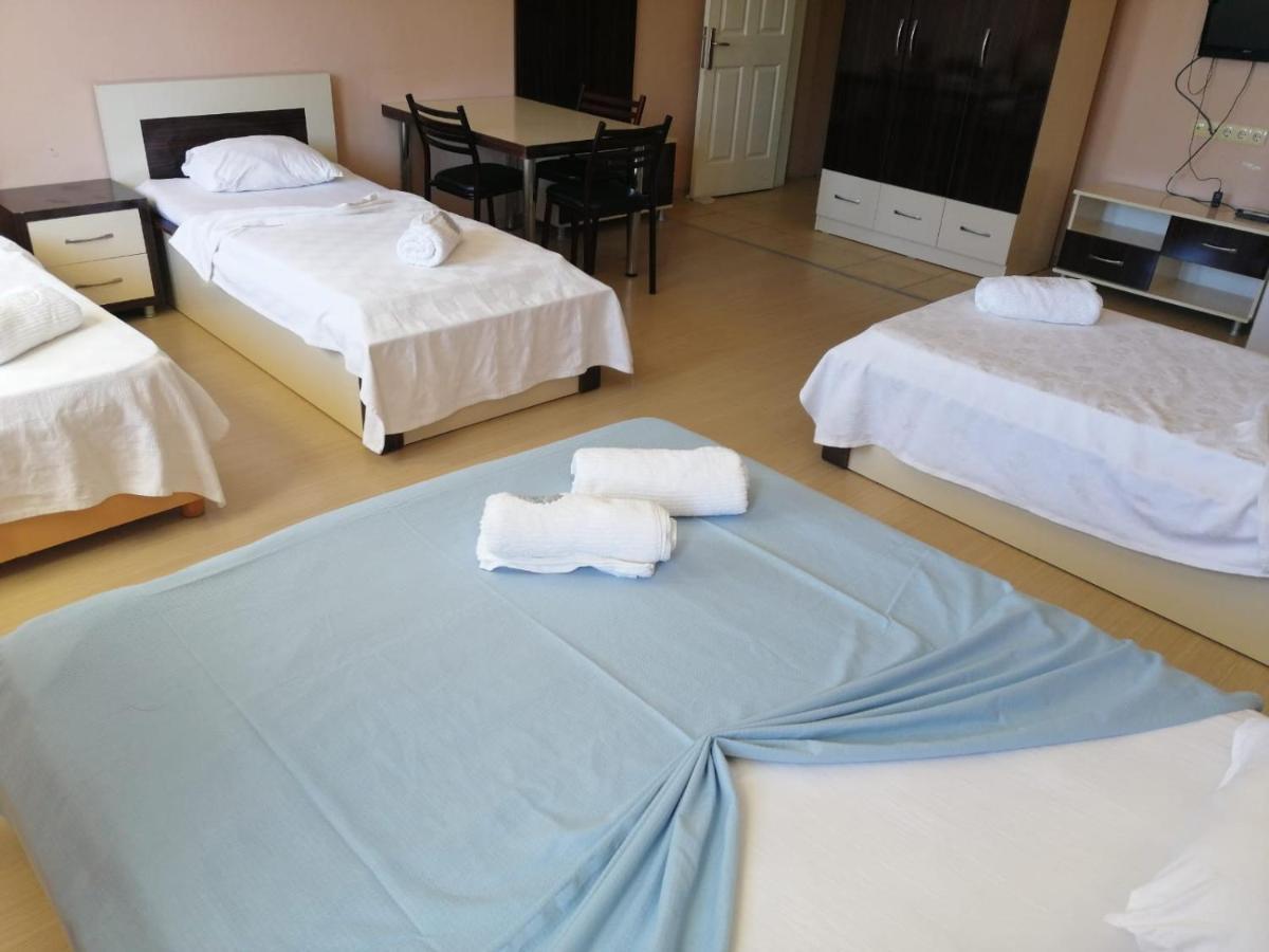 Mina Apart Otel Kundu Екстериор снимка