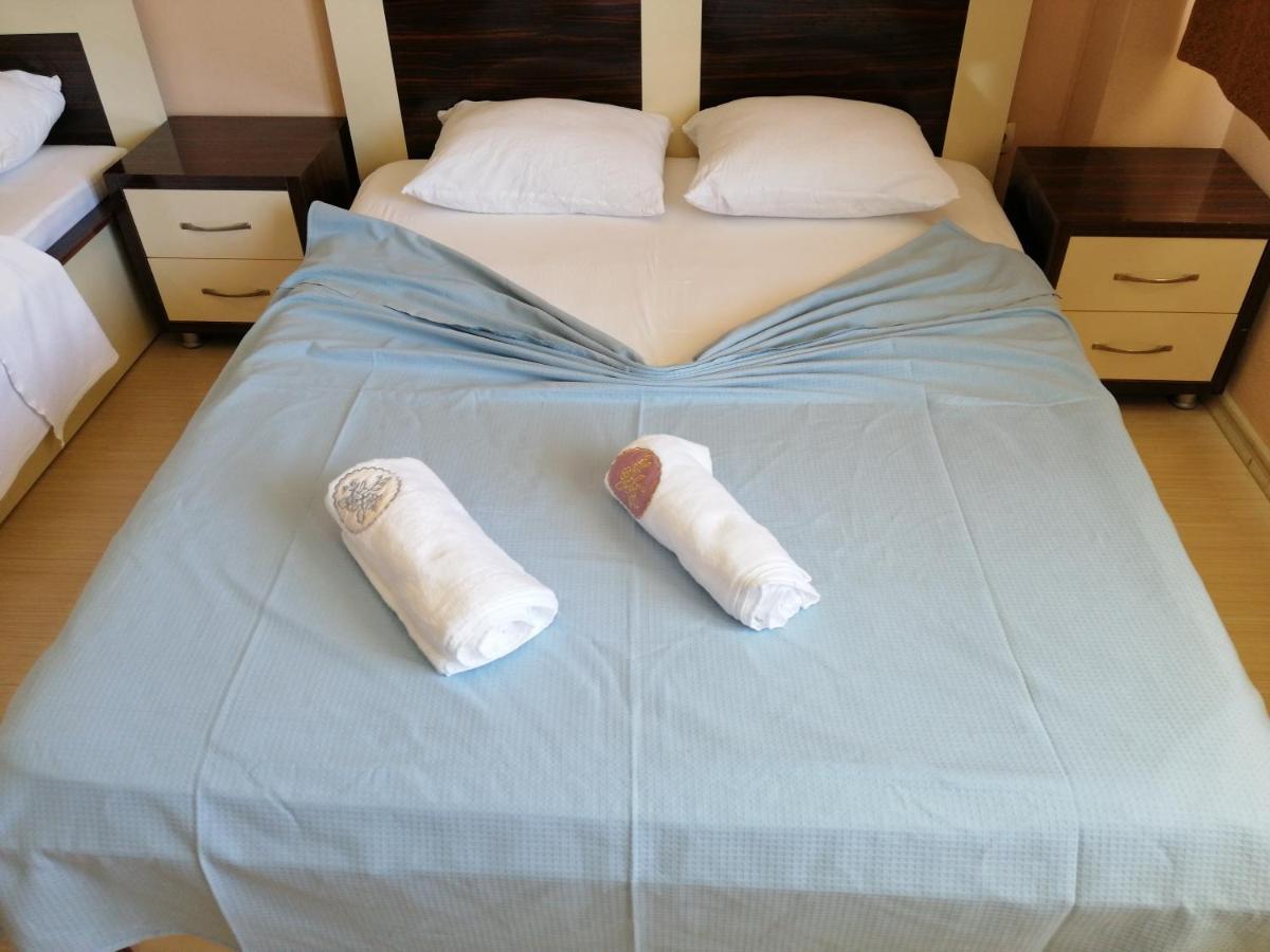 Mina Apart Otel Kundu Екстериор снимка